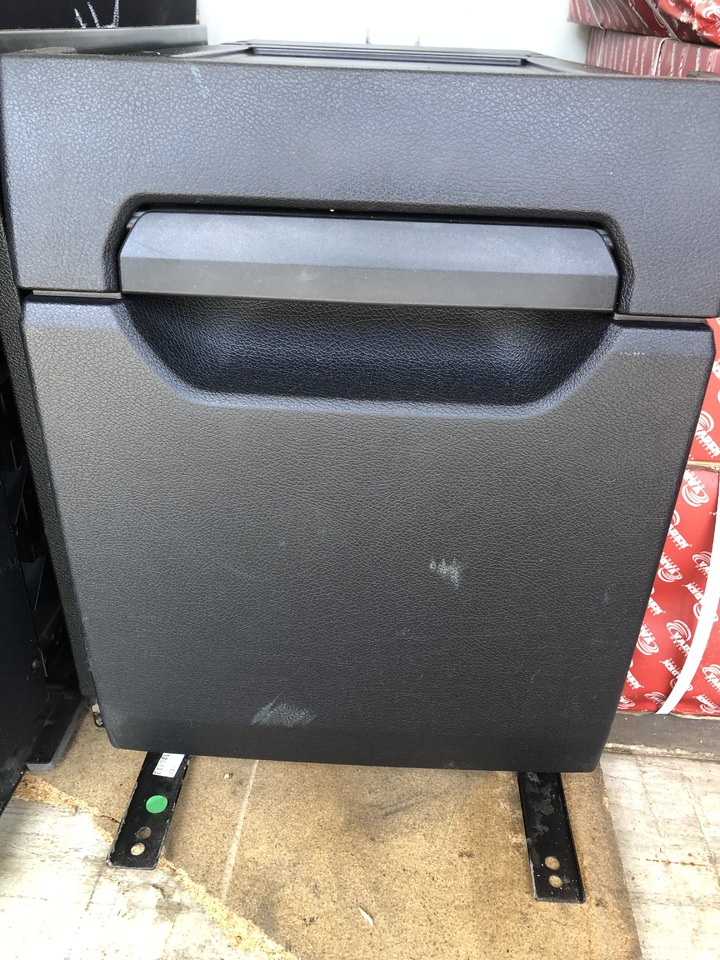 REFRIGERATOR BOX ACTROS MP4 - قطع غيار عامة - شاحنة: صورة 4 REFRIGERATOR BOX ACTROS MP4 - قطع غيار عامة - شاحنة: صورة 4