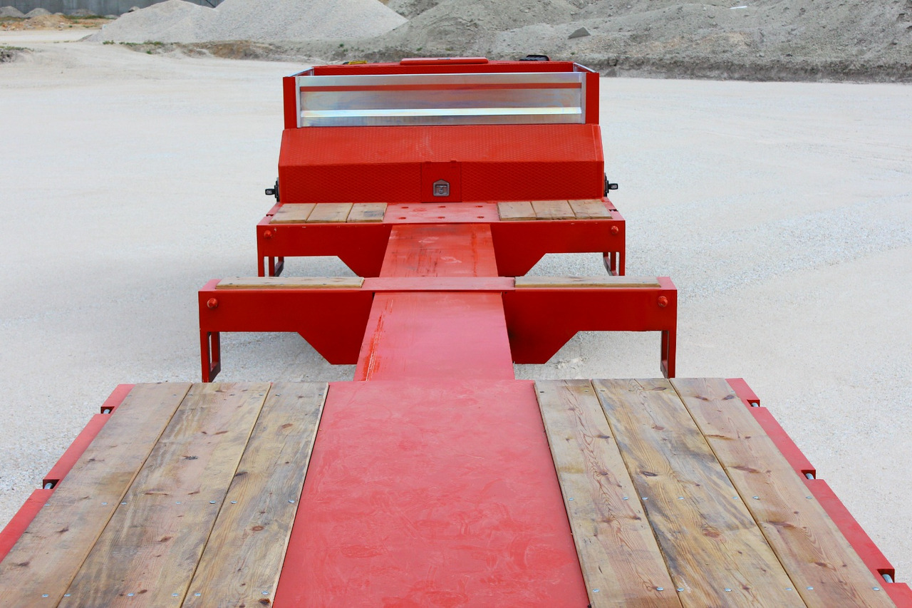 EMIRSAN 3 AXLE EXTENDABLE PLATFORM LOWBED - نصف مقطورة بلودر منخفض: صورة 5 EMIRSAN 3 AXLE EXTENDABLE PLATFORM LOWBED - نصف مقطورة بلودر منخفض: صورة 5