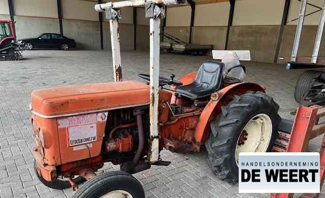 Renault type 50 smalspoor traktor - جرار صغير: صورة 2 Renault type 50 smalspoor traktor - جرار صغير: صورة 2