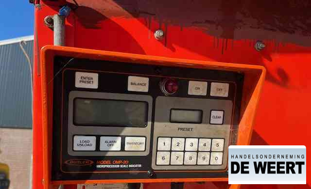 Butler 230 feedwagon - عربة خلط الأعلاف: صورة 5 Butler 230 feedwagon - عربة خلط الأعلاف: صورة 5