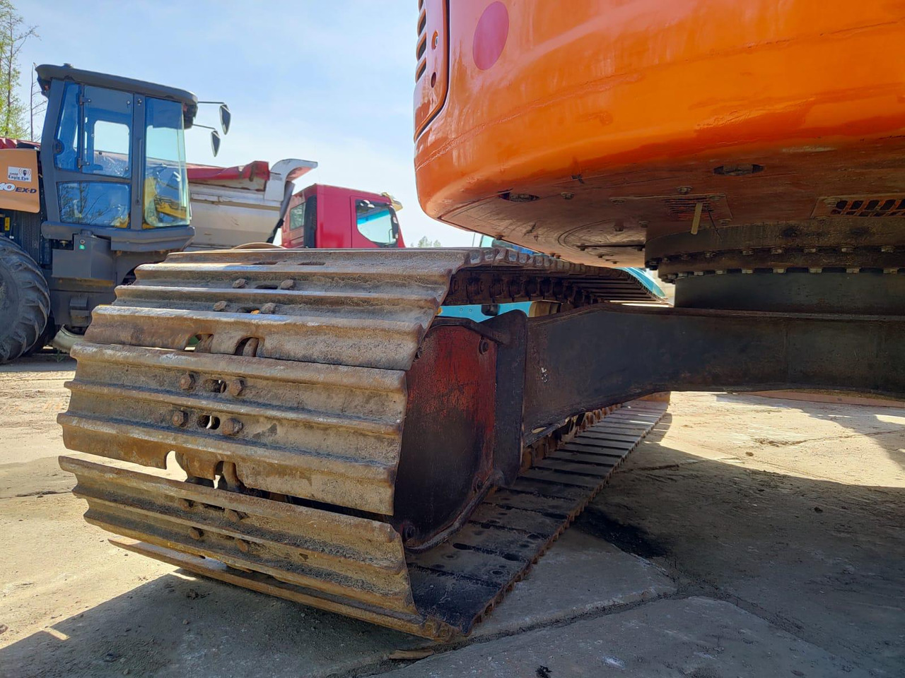 DOOSAN DX140LCR-3 - حفار زاحف: صورة 4 DOOSAN DX140LCR-3 - حفار زاحف: صورة 4