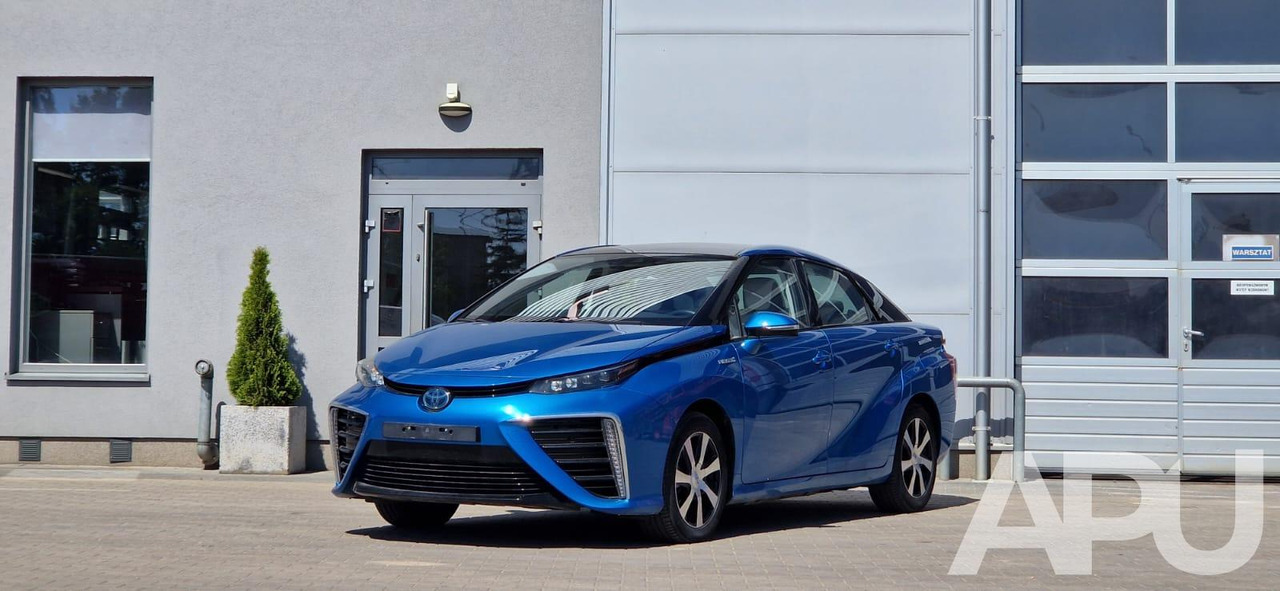 Toyota Mirai – NOWA NIE UŻYWANA - سيدان: صورة 2 Toyota Mirai – NOWA NIE UŻYWANA - سيدان: صورة 2