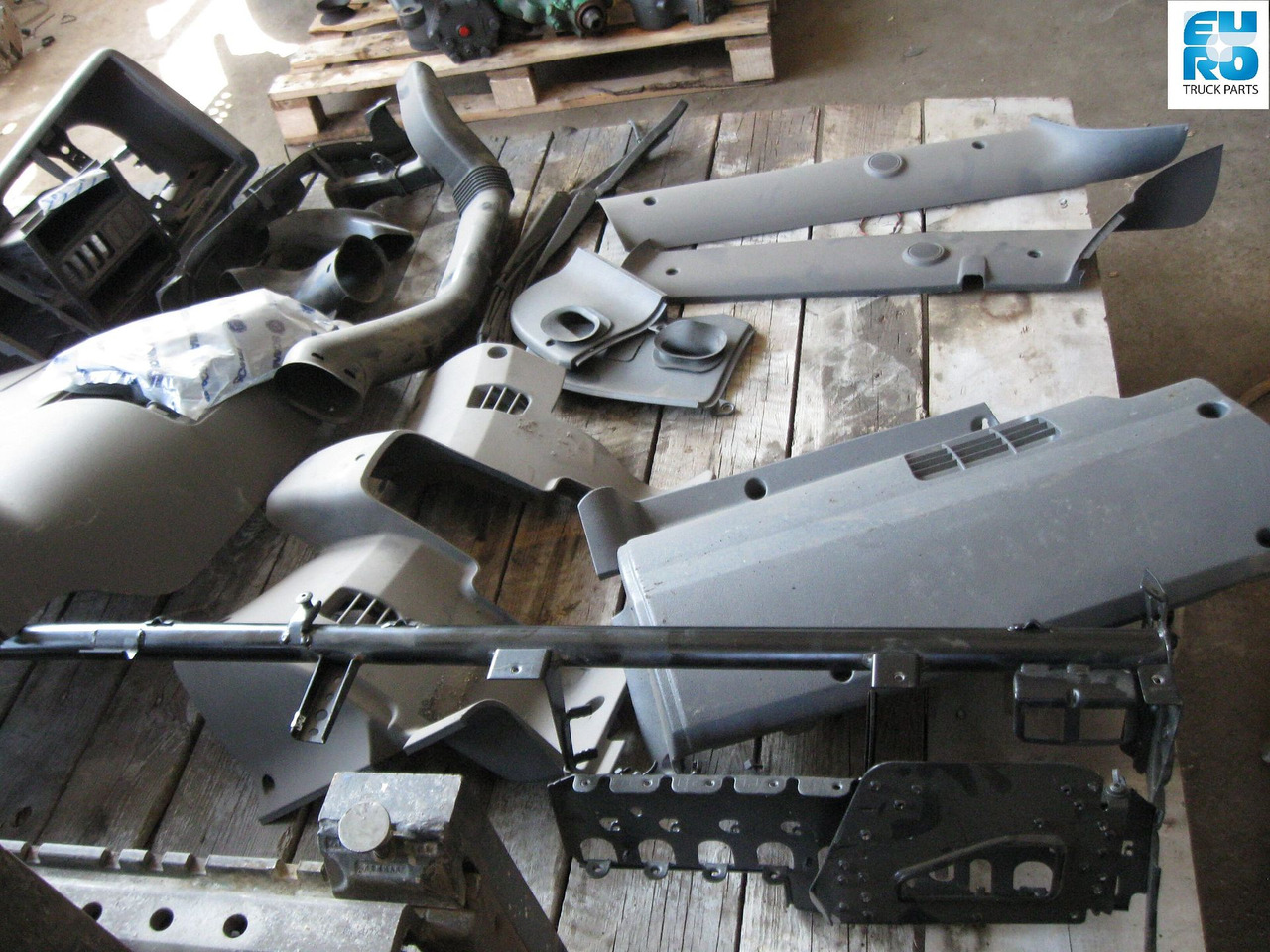 SCANIA 8x4 2005-2018 ,CAB. P230 RHD - LHD EXCHANGE SET  000024 - هيكل السيارة الخارجية - شاحنة: صورة 1 SCANIA 8x4 2005-2018 ,CAB. P230 RHD - LHD EXCHANGE SET  000024 - هيكل السيارة الخارجية - شاحنة: صورة 1