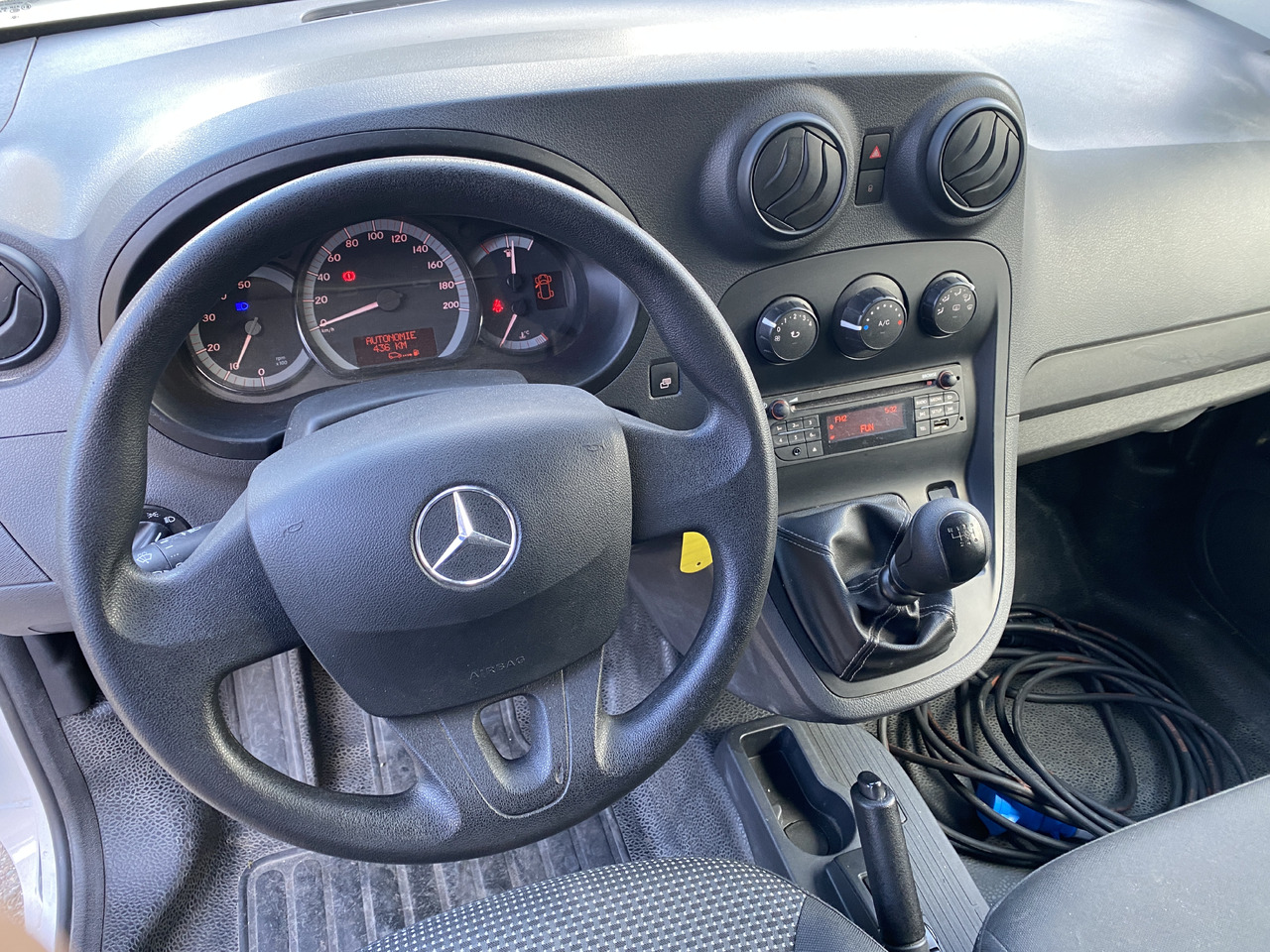 Mercedes Citan - شاحنة توصيل مبردة: صورة 5 Mercedes Citan - شاحنة توصيل مبردة: صورة 5