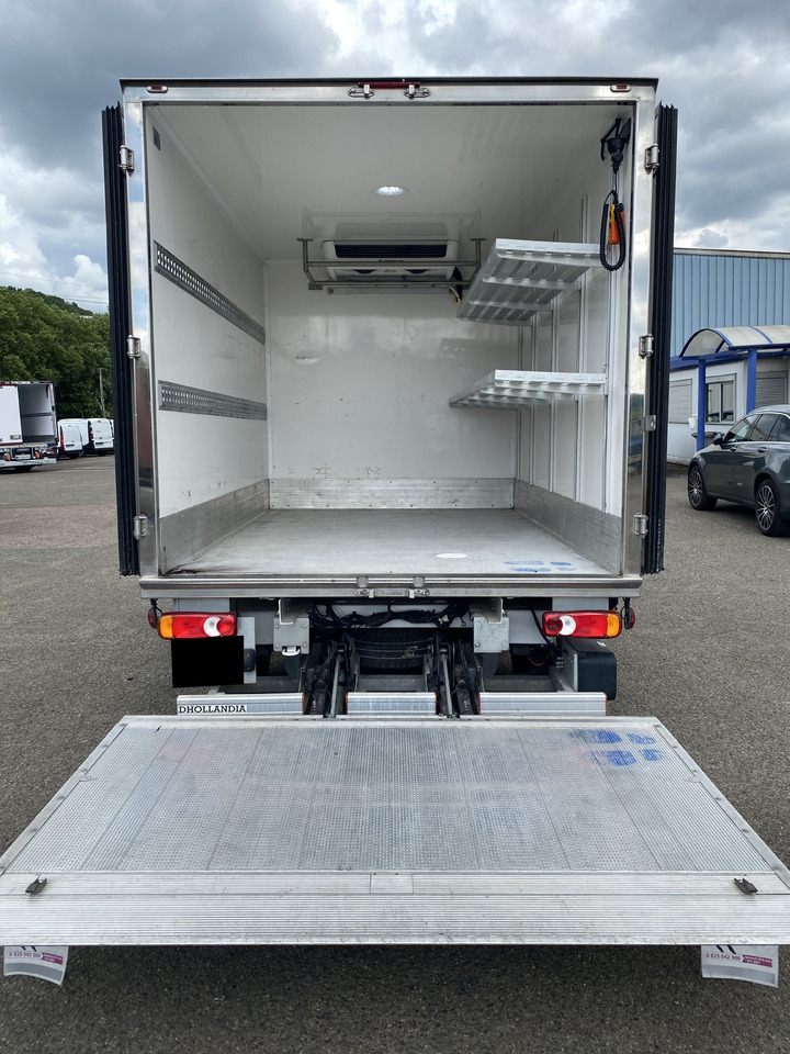 Opel Movano 145 ch diesel - شاحنة توصيل مبردة: صورة 4 Opel Movano 145 ch diesel - شاحنة توصيل مبردة: صورة 4