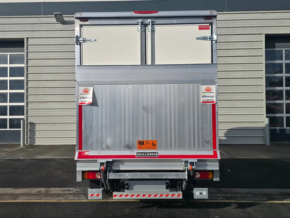 NEW Renault Master Red Edition Curtain Side - شاحنة مغلقة بستائر جانبية: صورة 4 NEW Renault Master Red Edition Curtain Side - شاحنة مغلقة بستائر جانبية: صورة 4
