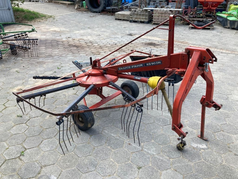 Deutz KS 90 Cirkelhark - نشارة الدريس/ شوكة جرف: صورة 4 Deutz KS 90 Cirkelhark - نشارة الدريس/ شوكة جرف: صورة 4