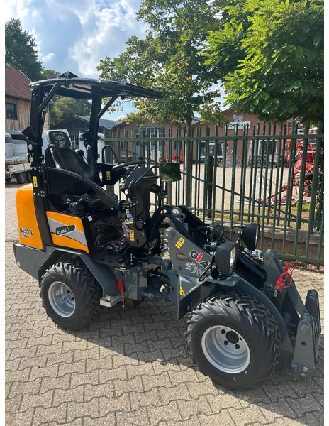 Giant G1500L X-tra - اللودر بعجل: صورة 2 Giant G1500L X-tra - اللودر بعجل: صورة 2