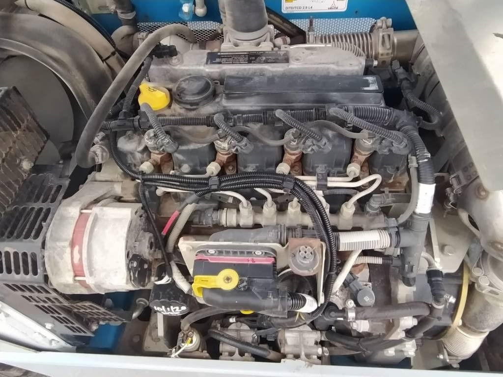 Genie 2506 - آلة رفع ونقل تلسكوبية: صورة 3 Genie 2506 - آلة رفع ونقل تلسكوبية: صورة 3