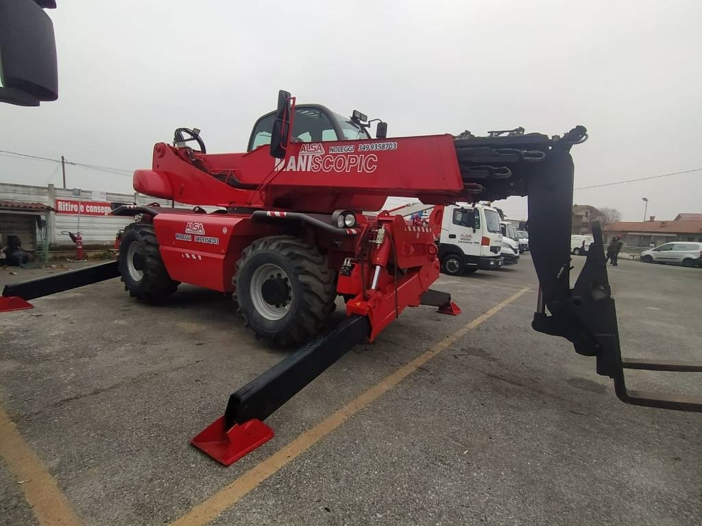 Manitou 2150 - آلة رفع ونقل تلسكوبية: صورة 3 Manitou 2150 - آلة رفع ونقل تلسكوبية: صورة 3