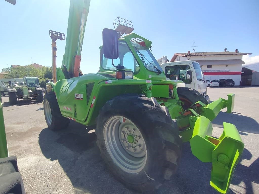 آلة رفع ونقل تلسكوبية Merlo 40.16: صورة 8 آلة رفع ونقل تلسكوبية Merlo 40.16: صورة 8