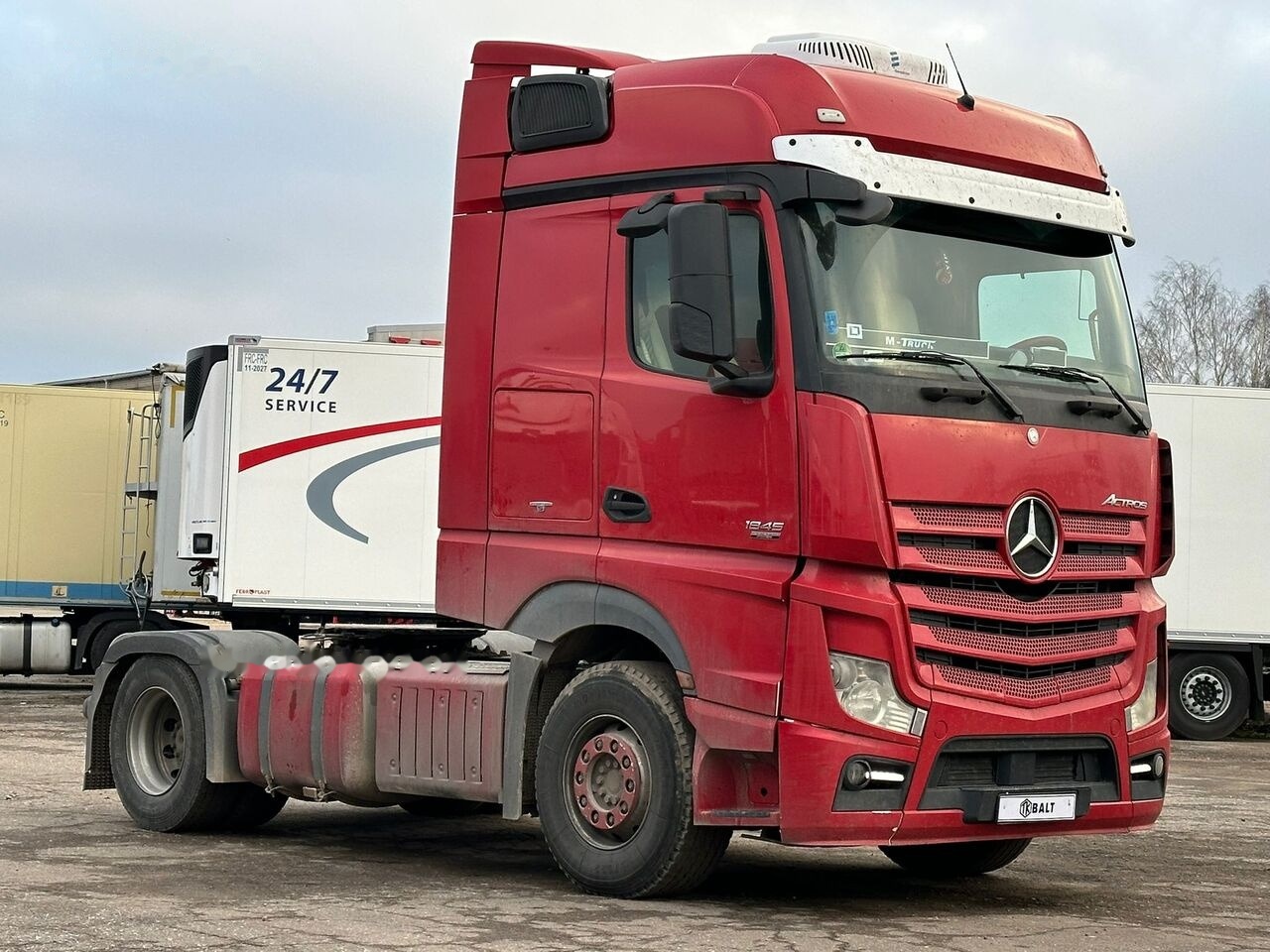 Mercedes-Benz Actros 1845 - مقطورة السحب: صورة 2 Mercedes-Benz Actros 1845 - مقطورة السحب: صورة 2