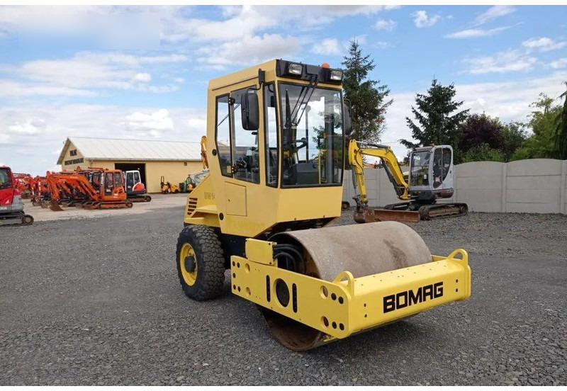Bomag BW 145 D-3 Road roller - مدحلة: صورة 3 Bomag BW 145 D-3 Road roller - مدحلة: صورة 3