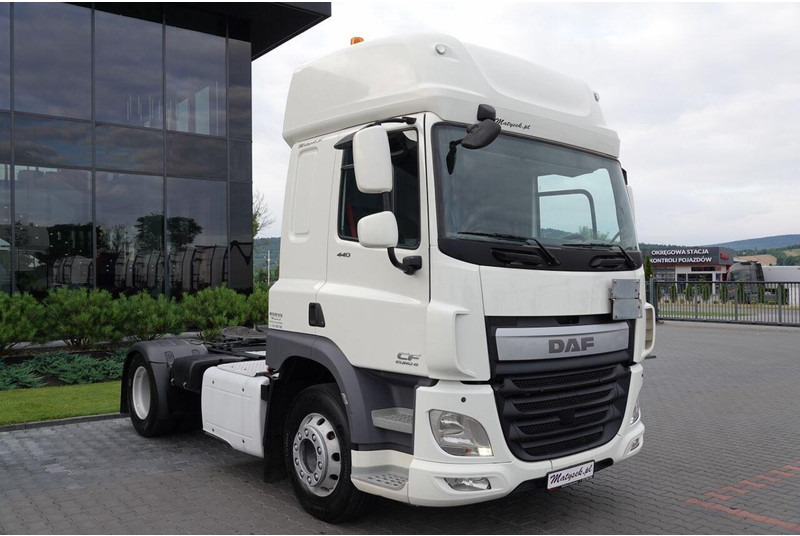 DAF CF 440 / PEŁNY ADR / AUTOMAT / EURO 6 / SPROWADZONY - رأس تريلا: صورة 4 DAF CF 440 / PEŁNY ADR / AUTOMAT / EURO 6 / SPROWADZONY - رأس تريلا: صورة 4