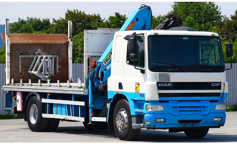 DAF CF 75.310 - شاحنات مسطحة, شاحنة كرين: صورة 4 DAF CF 75.310 - شاحنات مسطحة, شاحنة كرين: صورة 4