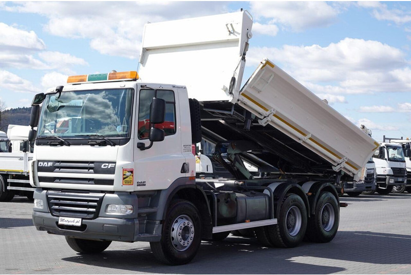 DAF CF 85.410 / 6X4 / WYWROTKA 2 STR / BORDMATIC / HYDROBURTA / MANU - شاحنة قلاب: صورة 1 DAF CF 85.410 / 6X4 / WYWROTKA 2 STR / BORDMATIC / HYDROBURTA / MANU - شاحنة قلاب: صورة 1