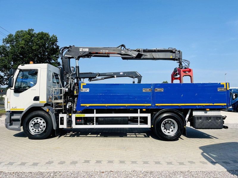 DAF LF CF 250 Right Handed - شاحنات مسطحة, شاحنة كرين: صورة 3 DAF LF CF 250 Right Handed - شاحنات مسطحة, شاحنة كرين: صورة 3