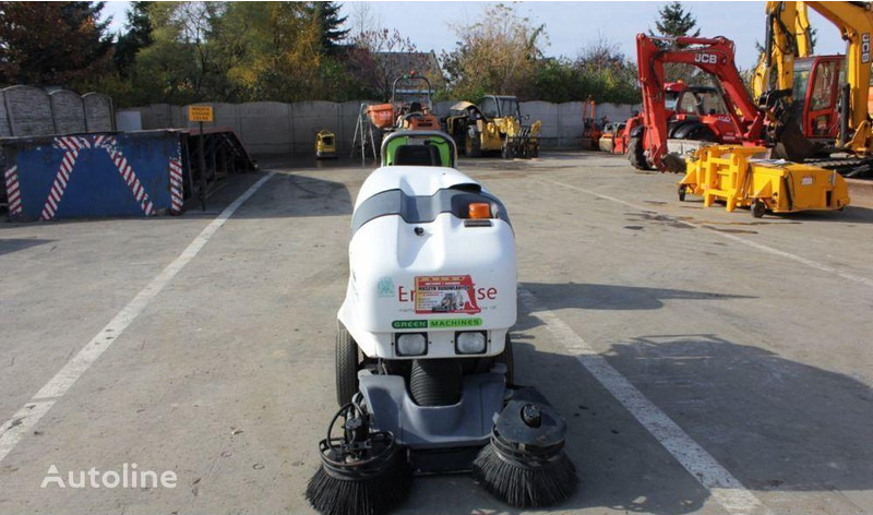 Green Machines 414 Street sweeping machine - سياره كنس شوارع: صورة 3 Green Machines 414 Street sweeping machine - سياره كنس شوارع: صورة 3