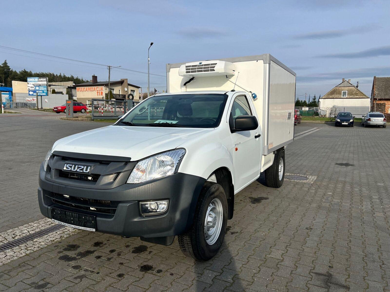 Isuzu Satellite 4X4 Kontener Chłodnia/Mroźnia + 230V ThermoKing - شاحنة توصيل مبردة: صورة 1 Isuzu Satellite 4X4 Kontener Chłodnia/Mroźnia + 230V ThermoKing - شاحنة توصيل مبردة: صورة 1