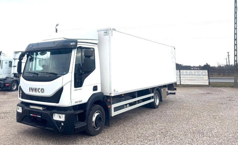 Iveco 120-250 EUROCARGO Koffer + Tail Lift - شاحنة صندوقية: صورة 1 Iveco 120-250 EUROCARGO Koffer + Tail Lift - شاحنة صندوقية: صورة 1