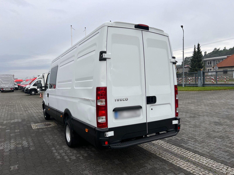 Iveco 50C15 3.0 Maxi Long L4H2 Brygadówka Doka 7-miejsc, Koła Bliźniac - حافلة صغيرة, ميكروباص: صورة 3 Iveco 50C15 3.0 Maxi Long L4H2 Brygadówka Doka 7-miejsc, Koła Bliźniac - حافلة صغيرة, ميكروباص: صورة 3