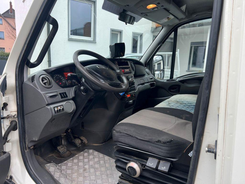 Iveco 70C17 3 way tipper - شاحنة قلاب: صورة 5 Iveco 70C17 3 way tipper - شاحنة قلاب: صورة 5