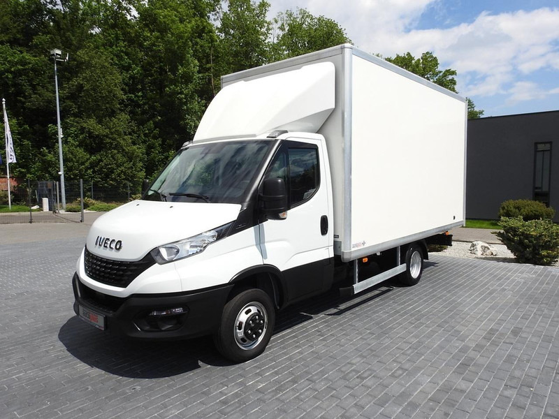 شاحنة بصندوق مغلق Iveco DAILY 35C14 KONTENER 8 PALET TEMPOMAT KLIMATYZACJA  BLIŹNIACZE K: صورة 6 شاحنة بصندوق مغلق Iveco DAILY 35C14 KONTENER 8 PALET TEMPOMAT KLIMATYZACJA  BLIŹNIACZE K: صورة 6