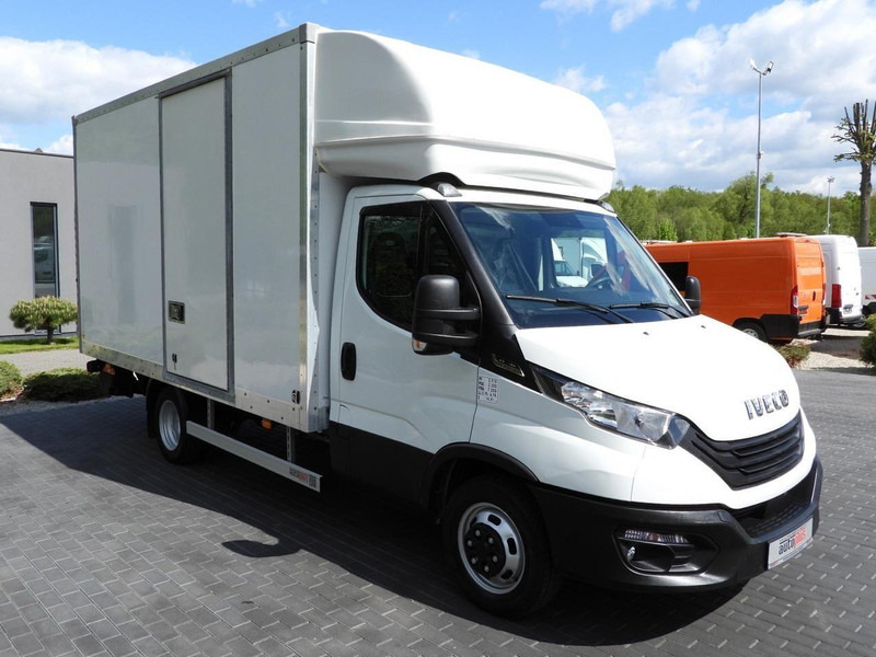 Iveco DAILY 35C16 KONTENER WINDA 8 PALET TEMPOMAT AUTOMAT HI-MATIC BLI - شاحنة بصندوق مغلق: صورة 4 Iveco DAILY 35C16 KONTENER WINDA 8 PALET TEMPOMAT AUTOMAT HI-MATIC BLI - شاحنة بصندوق مغلق: صورة 4