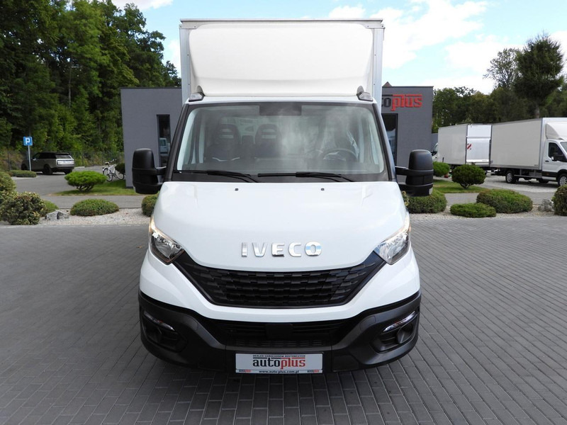 Iveco DAILY 35C16 KONTENER WINDA 8 PALET TEMPOMAT BLIŹNIACZE KOŁA KLIM - شاحنة بصندوق مغلق: صورة 5 Iveco DAILY 35C16 KONTENER WINDA 8 PALET TEMPOMAT BLIŹNIACZE KOŁA KLIM - شاحنة بصندوق مغلق: صورة 5
