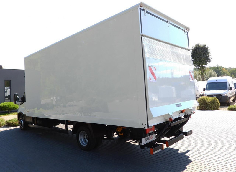 شاحنة صندوقية Iveco DAILY 72C18 WINDA 14 PALET TEMPOMAT PNEUMATYKA AUTOMAT HI-MATIC: صورة 9 شاحنة صندوقية Iveco DAILY 72C18 WINDA 14 PALET TEMPOMAT PNEUMATYKA AUTOMAT HI-MATIC: صورة 9