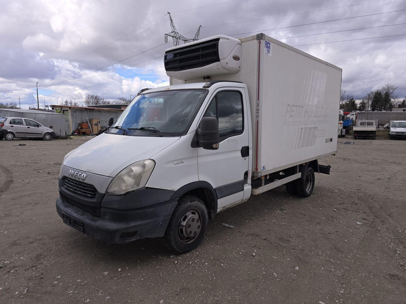 Iveco Daily 35 C 13 - Carrier Xarios 500 frigo - شاحنة توصيل مبردة: صورة 3 Iveco Daily 35 C 13 - Carrier Xarios 500 frigo - شاحنة توصيل مبردة: صورة 3