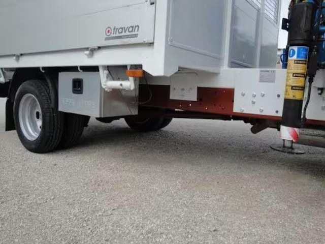 شاحنات مسطحة, شاحنة كرين Iveco Daily 35C11 - flatbed+crane: صورة 10