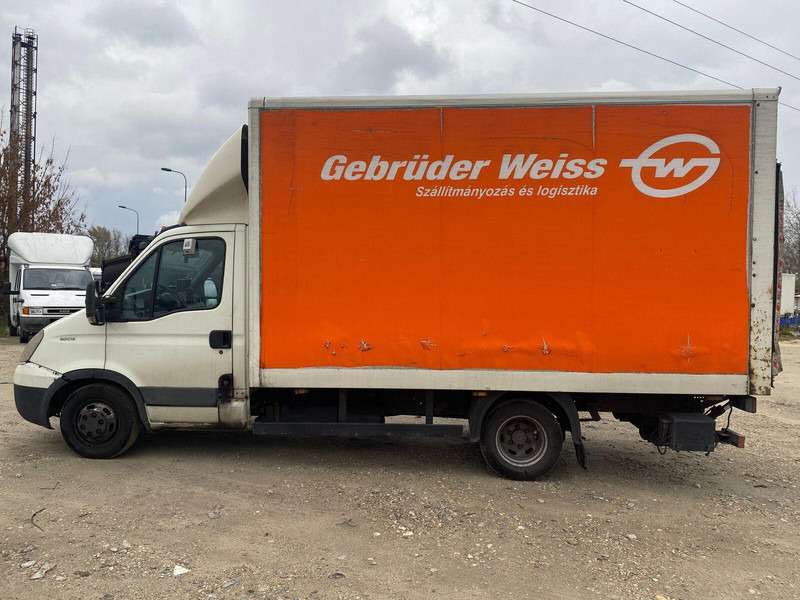 Iveco Daily 40 C 15 - Koffer + DHollandia LBW - شاحنة بصندوق مغلق: صورة 5 Iveco Daily 40 C 15 - Koffer + DHollandia LBW - شاحنة بصندوق مغلق: صورة 5