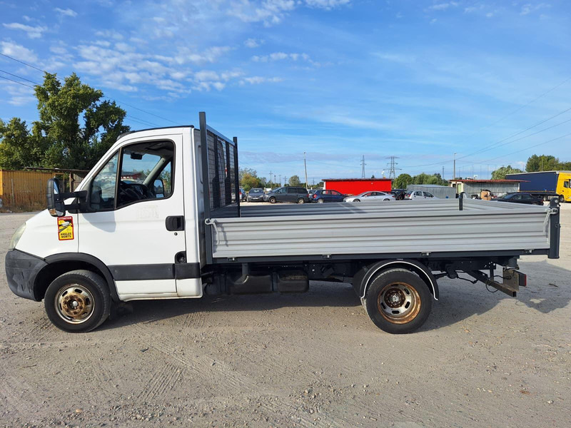 Iveco Daily 50 C 15 - 3 sided Tipper - شاحنة قلاب: صورة 5 Iveco Daily 50 C 15 - 3 sided Tipper - شاحنة قلاب: صورة 5