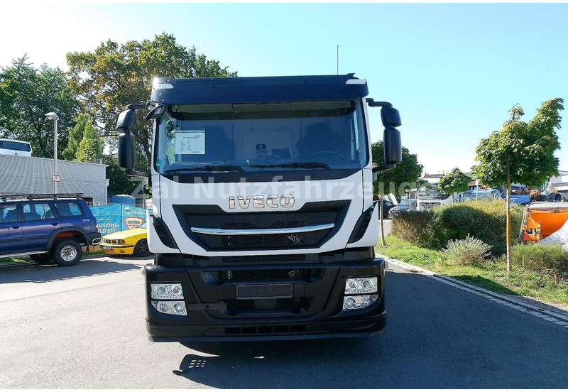 Iveco Magirus 420 - Tanker truck - شاحنة صهريج: صورة 5 Iveco Magirus 420 - Tanker truck - شاحنة صهريج: صورة 5