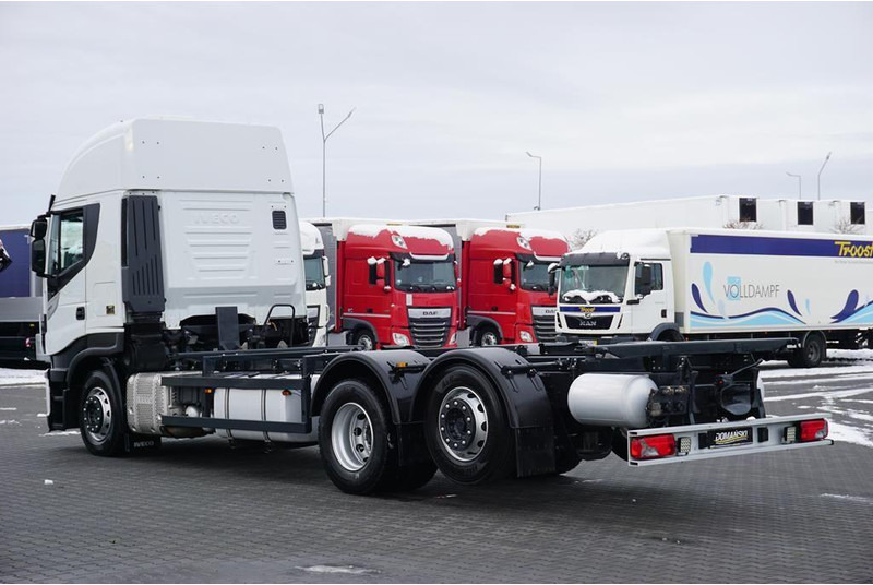 Iveco STRALIS / 460 / ACC / E 6 / RETARDER / BDF / 7,15 M , 7,45 M - شاحنة بهيكل معدني للمقصورة: صورة 5 Iveco STRALIS / 460 / ACC / E 6 / RETARDER / BDF / 7,15 M , 7,45 M - شاحنة بهيكل معدني للمقصورة: صورة 5