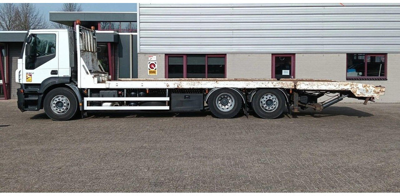 Iveco TGA 33.480 - Machine transporter - شاحنة نقل سيارات شاحنة: صورة 5 Iveco TGA 33.480 - Machine transporter - شاحنة نقل سيارات شاحنة: صورة 5