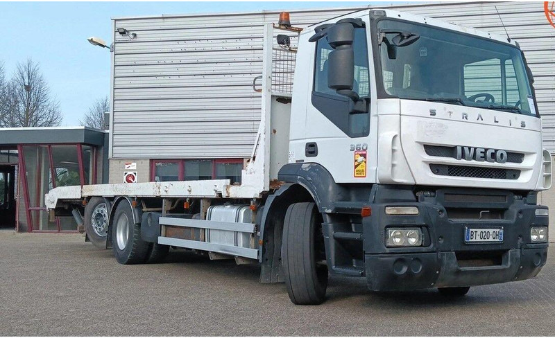 Iveco TGA 33.480 - Machine transporter - شاحنة نقل سيارات شاحنة: صورة 3 Iveco TGA 33.480 - Machine transporter - شاحنة نقل سيارات شاحنة: صورة 3