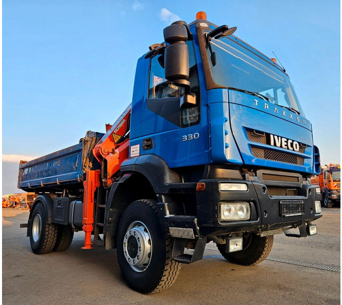 Iveco Trakker 190T33 4x4 M Tipper + Crane Atlas 120.2E - شاحنة قلاب, شاحنة كرين: صورة 2 Iveco Trakker 190T33 4x4 M Tipper + Crane Atlas 120.2E - شاحنة قلاب, شاحنة كرين: صورة 2