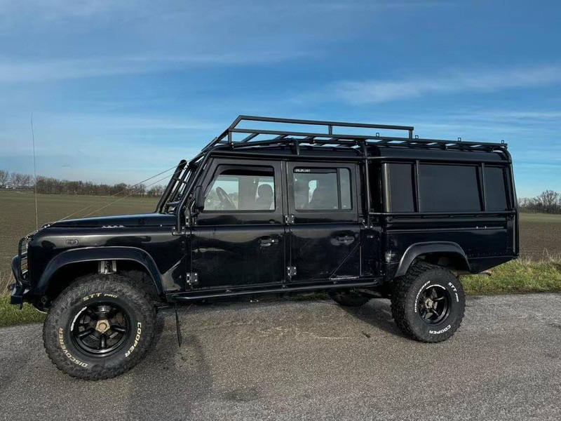 Land Rover Defender 130 - Off road 4x4 - سيارة دفع رباعي: صورة 5 Land Rover Defender 130 - Off road 4x4 - سيارة دفع رباعي: صورة 5