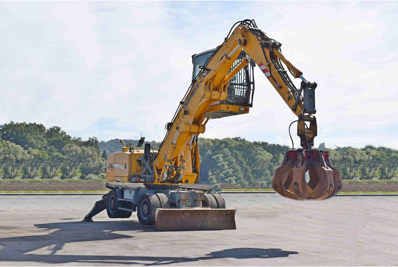 Liebherr PELLE A316 - حفار ذو عجلات: صورة 3 Liebherr PELLE A316 - حفار ذو عجلات: صورة 3