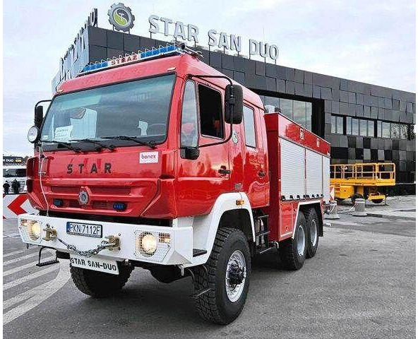 MAN 6x6 STAR Firetruck Feuerwehr - شاحنة حريق: صورة 1 MAN 6x6 STAR Firetruck Feuerwehr - شاحنة حريق: صورة 1