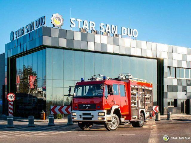 MAN L 80 4x4 Straż Pożarna Firetruck Feuerwehr - شاحنة حريق: صورة 3 MAN L 80 4x4 Straż Pożarna Firetruck Feuerwehr - شاحنة حريق: صورة 3