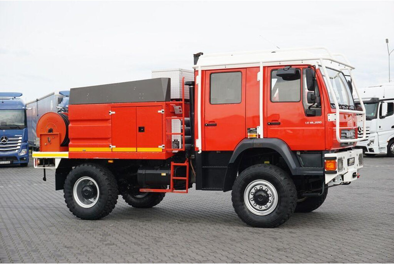 MAN LE 220 / 4 X 4 / DOKA / STRAŻ POZARNA - شاحنة حريق: صورة 4 MAN LE 220 / 4 X 4 / DOKA / STRAŻ POZARNA - شاحنة حريق: صورة 4