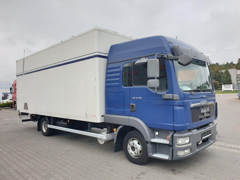 MAN TGL 8.220 EURO 5 CONTAINER+LIFT - شاحنة صندوقية: صورة 5 MAN TGL 8.220 EURO 5 CONTAINER+LIFT - شاحنة صندوقية: صورة 5