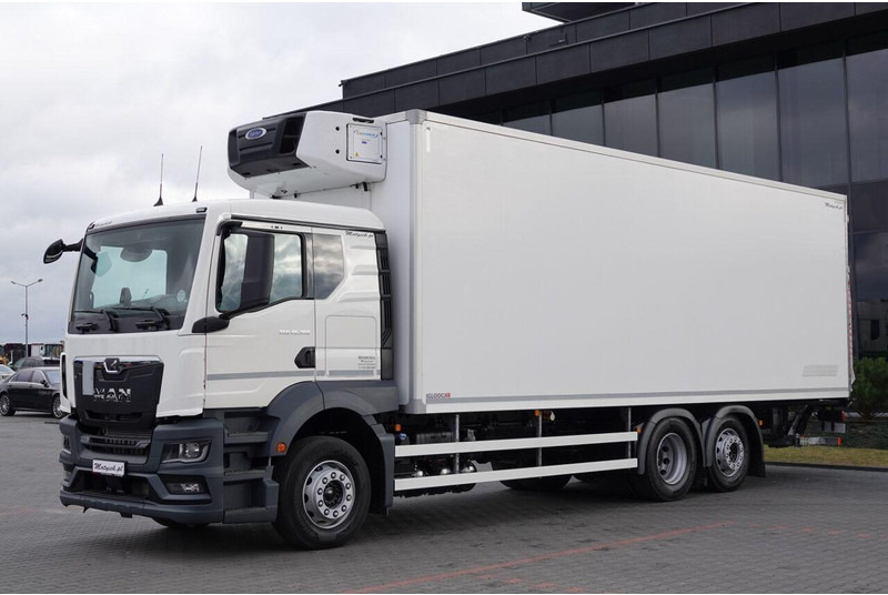 MAN TGS 26.360 / 6x2 / CHŁODNIA -8,2 M / AGREGAT CARRIER SUPRA 850 / - شاحنة ذات مبرد: صورة 4 MAN TGS 26.360 / 6x2 / CHŁODNIA -8,2 M / AGREGAT CARRIER SUPRA 850 / - شاحنة ذات مبرد: صورة 4