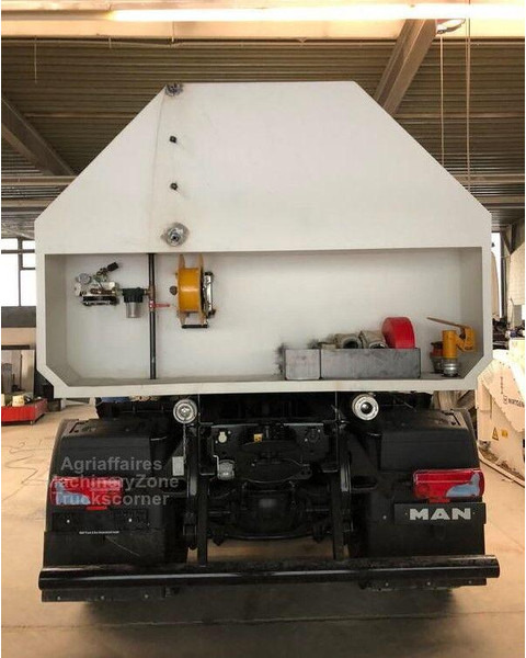 MAN TGS 33.500 - شاحنة صهريج: صورة 5 MAN TGS 33.500 - شاحنة صهريج: صورة 5