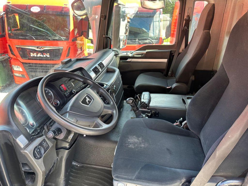 تأجير MAN TGS 41.440 8x4 BB MAN TGS 41.440 8x4 BB: صورة 13 تأجير MAN TGS 41.440 8x4 BB MAN TGS 41.440 8x4 BB: صورة 13