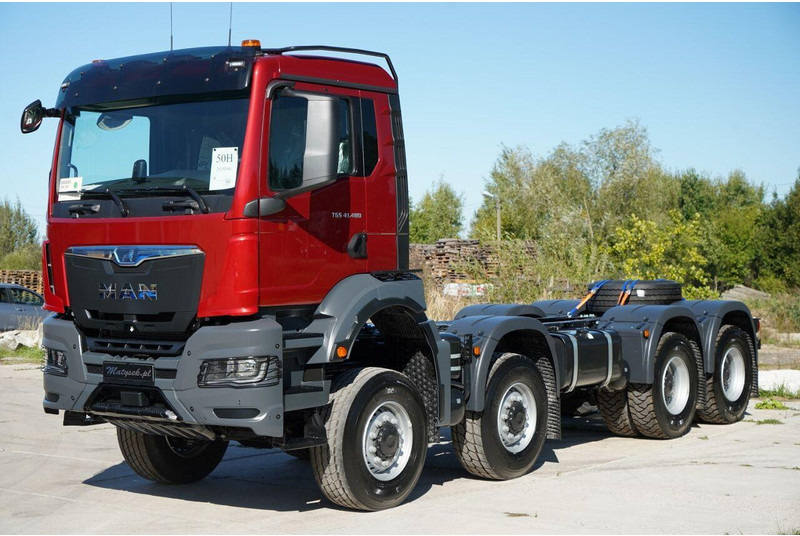 MAN TGS 41.480 / 8X8 / DO ZABUDOWY / FABRYCZNIE NOWY 2025 - شاحنة بهيكل معدني للمقصورة: صورة 1 MAN TGS 41.480 / 8X8 / DO ZABUDOWY / FABRYCZNIE NOWY 2025 - شاحنة بهيكل معدني للمقصورة: صورة 1