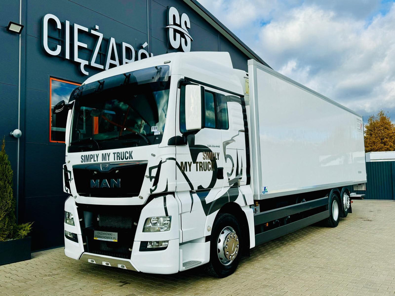 MAN TGX 26.440 // E6 // chłodnia z windą // 22 Epal // sypialka - شاحنة ذات مبرد: صورة 2 MAN TGX 26.440 // E6 // chłodnia z windą // 22 Epal // sypialka - شاحنة ذات مبرد: صورة 2